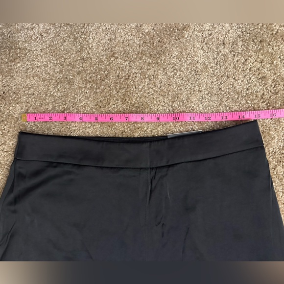 Express Satin Dress Pants - Picture 5 of 10